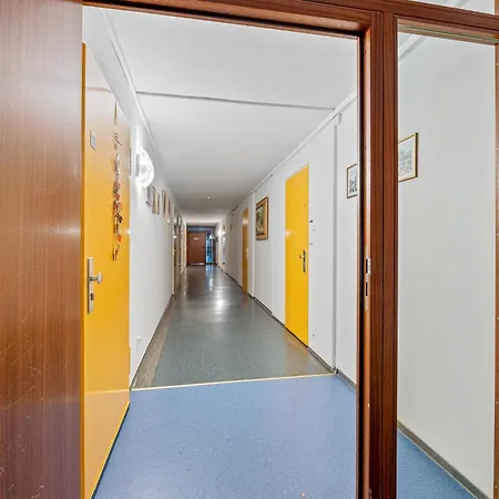 H5 2 - Kingsize Bett, Netflix, Balkon, Pool Baiersbronn