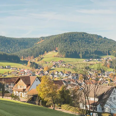 H5 2 - Kingsize Bett, Netflix, Balkon, Pool * Baiersbronn